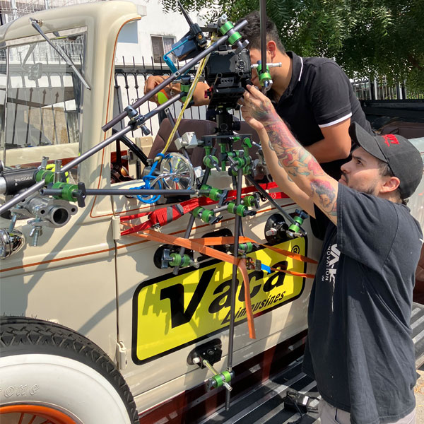 Renta de Car Mounts para la produccion de video, cine y cine digital